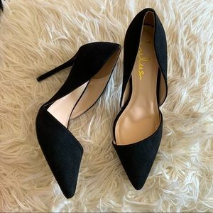 Lulu’s black pointed closed toe high heels pumps